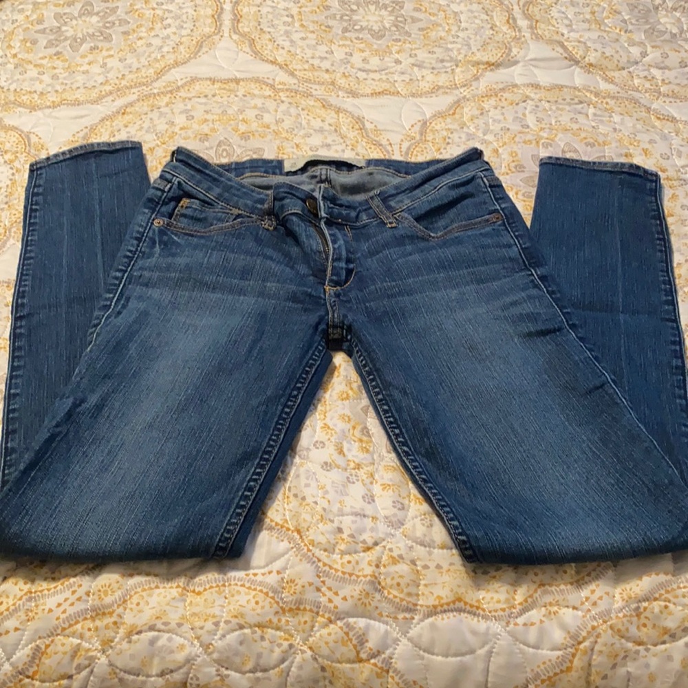 Abercrombie skinny jeans size 2